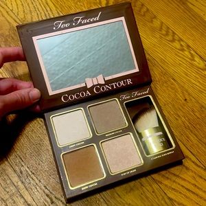 Cocoa Contour Kit Too Faced
